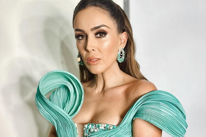 Jacky Bracamontes esclarece polêmica de gravidez